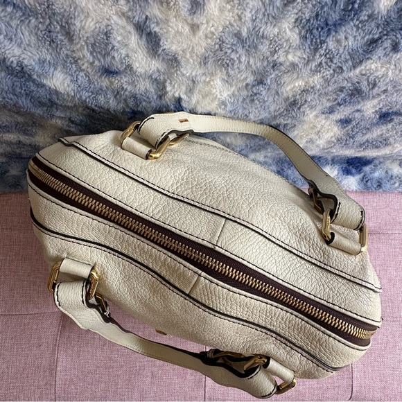 Authentic MCM Elegant Cream Leather Handbag with COA - Picture 5 of 12